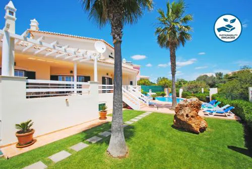 Villa Oliveira - Piscina aquecível, jacuzzi e BBQ, Armação de Pêra