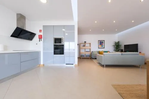 Beach Condominium 28 by Destination Algarve