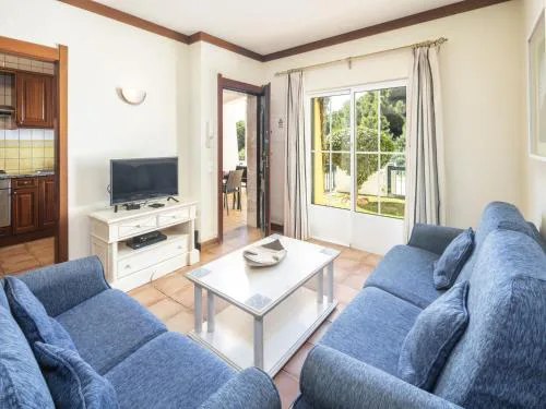 Family-Friendly Coastal Retreat in Benagil