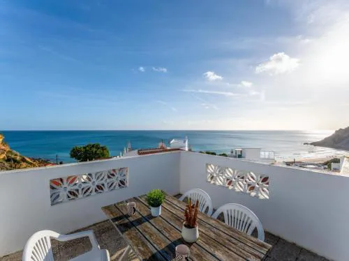 Lovely beach apartment, sea views, rooftop terrace #1974
