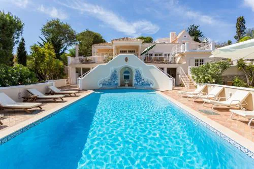 Top Cliff Villa with Ocean View and Private Pool UP to 18 Guests