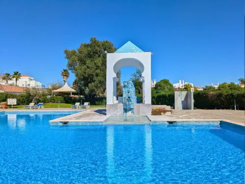 Sunny Studio with Balcony and Pool - Cabanas de Tavira