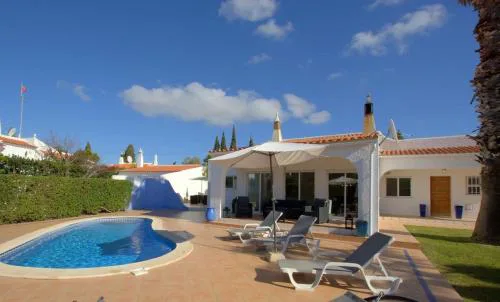 16 Centeanes - Fabulous Location Just Short Walk t