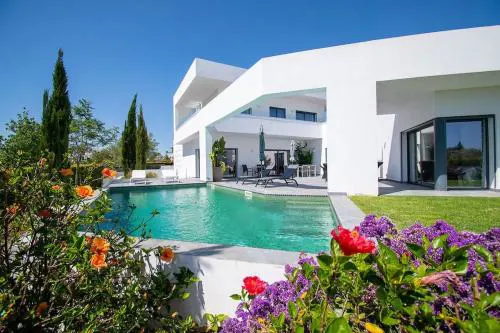 Casa Blanca