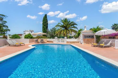 Casa Brava 6 Bedroom Villa with Pool