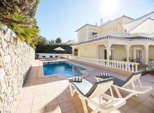 Casa Camarinha