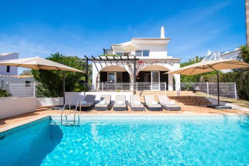 Casa Miguel - Family-Friendly 3-Bedroom Villa with Private Pool