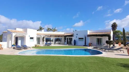 Charming Villa with Pool & Scenic Garden