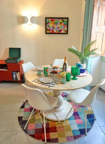 Arty city house Casa Da Selva