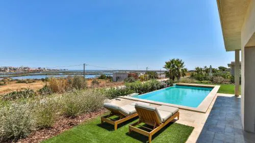 Brand New Waterfront Villa with pool