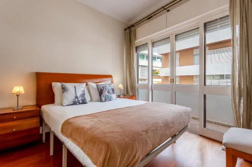 Cosy 2Bdr Flat in Faro Downtown by LovelyStay