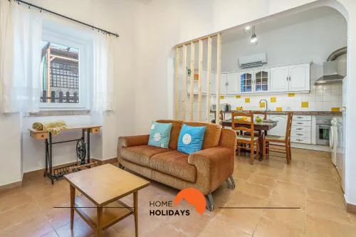 #236 Spacious Apartment Quiet Location