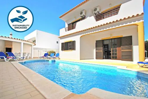 Villa Ibiza - Piscina aquecível e BBQ, perto da praia - Albufeira