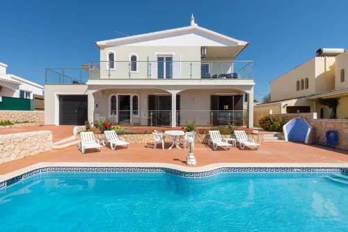 Villa Quinta do Jolu by Villa Select
