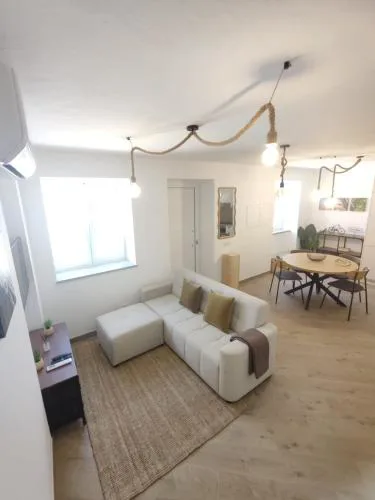 2 Floors Home near Carvoeiro&SlideSplash