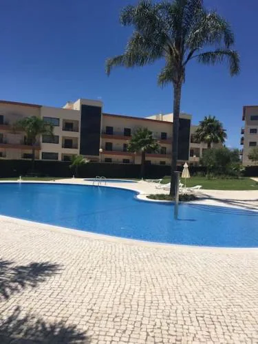 3 Bedroom apartment with pool in Lagos