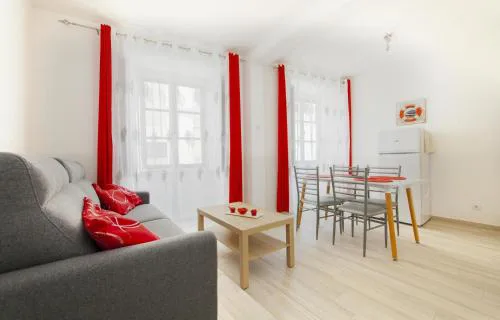 A45 - Oliveira Historic Apartment