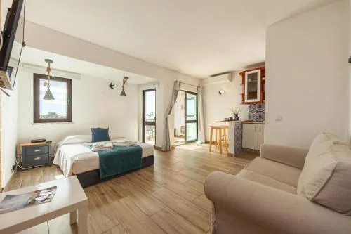 A57 - Lighthouse Apartment in Via Dona Ana Lagos