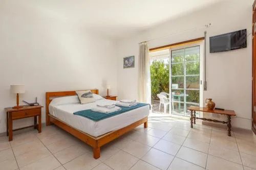 A66 - Pedra Alcada Stays Bedroom