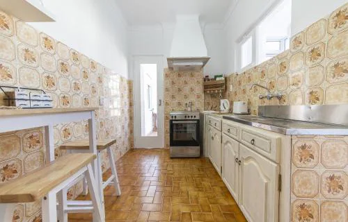 Abrotea Apartments