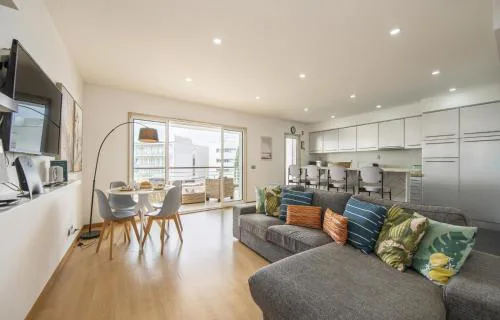 B19 - Marina Club Apartment