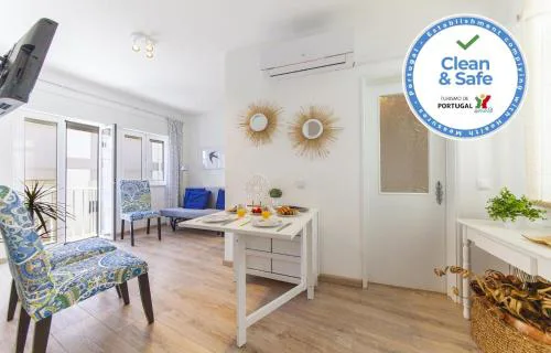 B48 - Olive Tree Street 2 Bed Apartement
