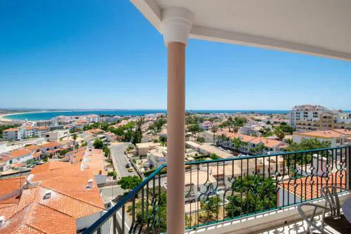 BeGuest Lagos Ocean View Apartment