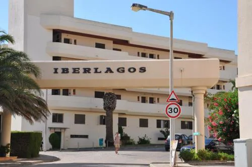 Casa da Buganvília - Iberlagos com vista de mar e acesso à praia