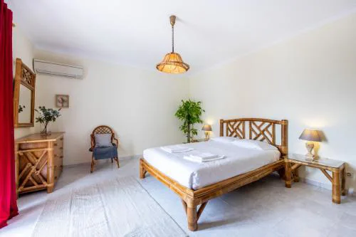 Casa Timor - Perfect Stay for Exploring Lagos & Algarve
