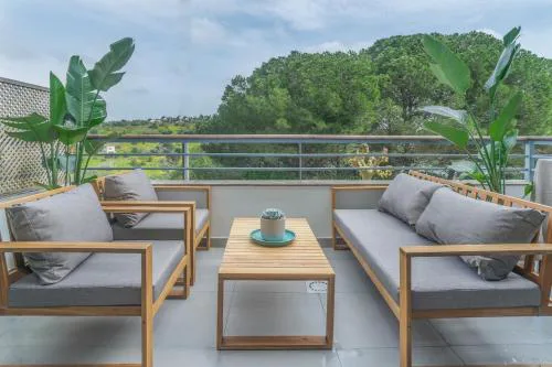 Contemporary 1 Bed Apartment in Marina Park Lagos