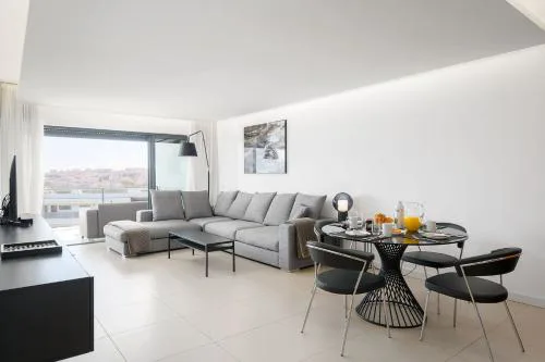Deluxe Apartment 112 by Destination Algarve