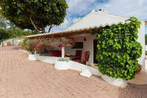 Detached house in beautiful Quinta - QA01