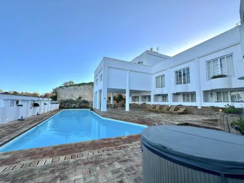 DUPLEX COM VISTA MAR E SOLARIO PRIVATIVO 6 Px