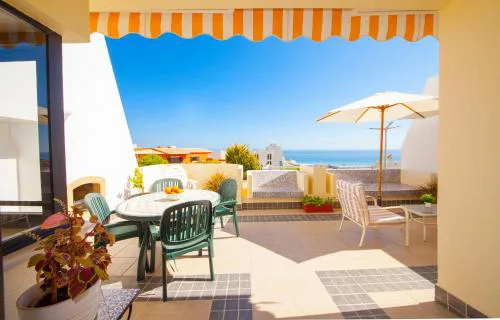 Magnolia Sea View Apartment