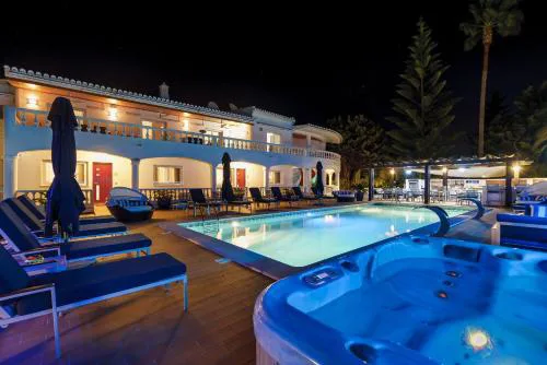 Monte Amendoa Apt