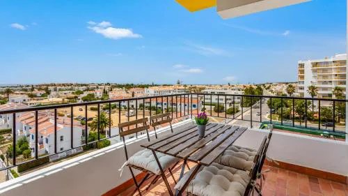 Peaceful Flat in Lagos by LovelyStay