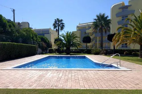 Pool View Balcony & Walk to beach, by TimeCooler