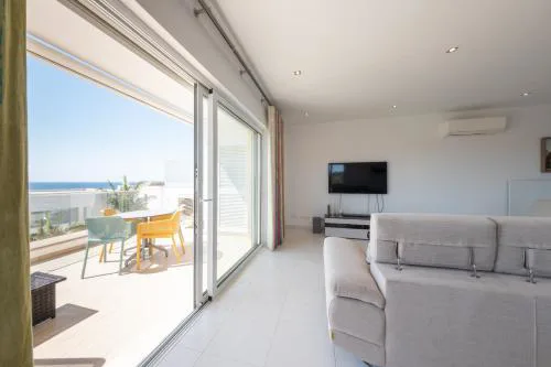 Porto de Mos 69 by Destination Algarve