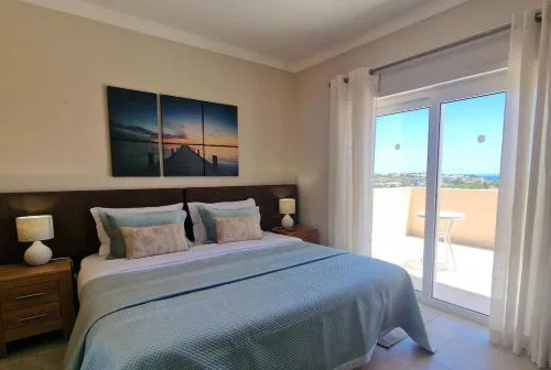 Quinta da Atalaia - Seaview Townhouse with pool