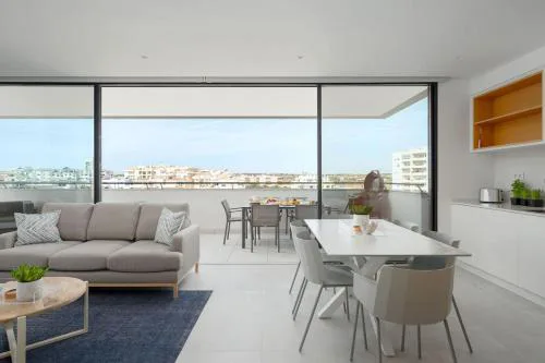 ReiRica Luxury 2 bedrooms Near Beach and Old Town
