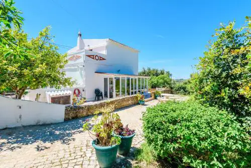 Casa no Limoeiro, Stylish Countryside Retreat Near