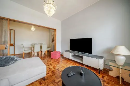Dream House by MGM Stays