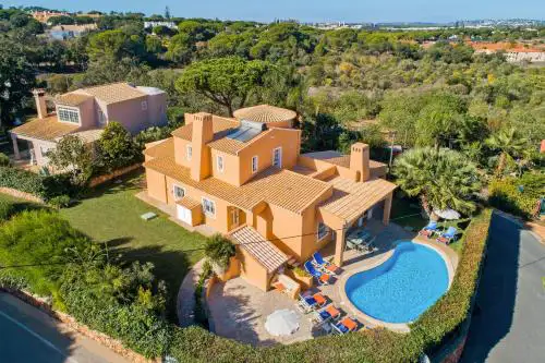 Villa Casa do Mel by Villa Plus