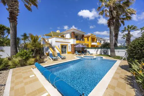 CoolHouses Algarve Luz, 2 Bed semi detached villa, Jardim das Palmeiras condominium, Villa A