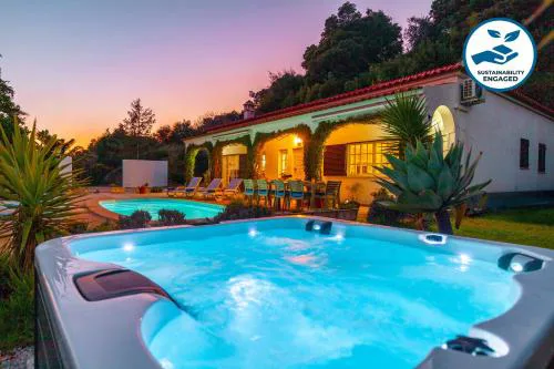 Villa Monchique Royal - Piscina aquecível e jacuzzi
