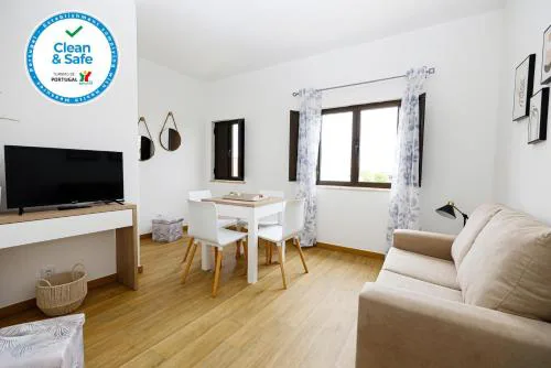 A48 - Windmill 1 Bed Apartment in Odiaxere
