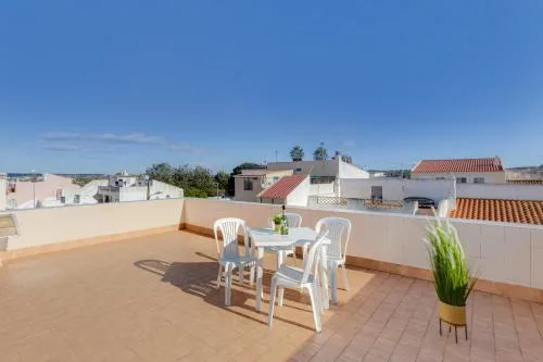 Best Home 4 Family & Friends - Your Seaside Charm!