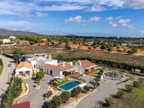 Alfarrobeiras NATURE -Agroturismo