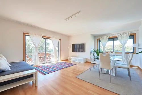 Marina Village Oceanside Apartment w Pool