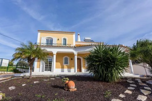 Villa Coelho by Trip2Portugal